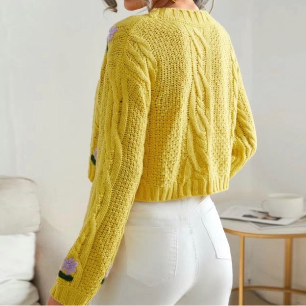 Sweater - Picture 3 of 3
